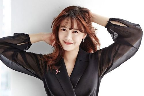 Foto Cantik Ku Hye-sun